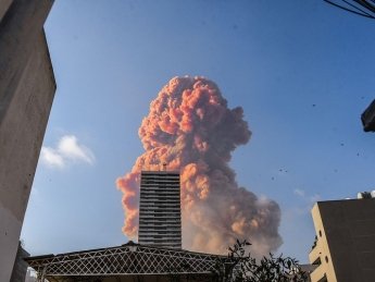 Взрыв 2020 года в Бейруте. Фото: Элизабет Фитт / Alamy Live News