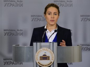 Нардепи Наталія Королевська та її чоловік Юрій Солод написали заяви на складання мандатів -  ЗМІ