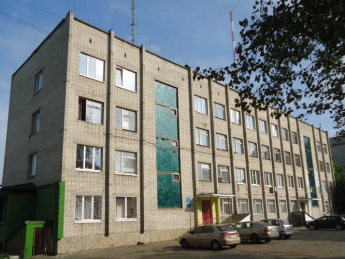 будівля Укрзахідвуглебуд, автомобілі