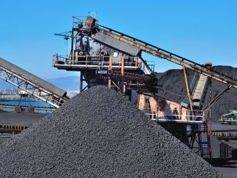 Объемы добычи угля на госшахтах Украины выросли на четверть
