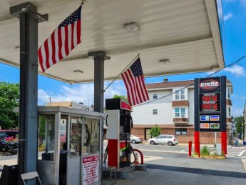 В США цены на дизель приблизились к рекорду