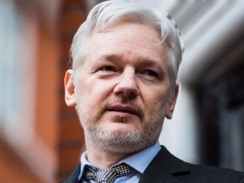 В Великобритании решили выдать США основателя Wikileaks Джулиана Ассанжа