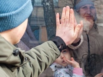 2 травня погодили додаткові місця для посадки людей в евакуаційну колону, яка виїде з Маріуполя