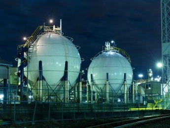 "Газпром" заявил о минимуме запасов в Украине и Европе. Хватит ли нам газа до конца зимы?