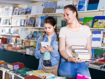 Меньше всего тысячей Зеленского клиенты Альфа-Банка воспользовались для отдыха, спорта и авиарейсов