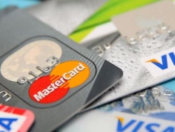 Пенсійний фонд України надав важливі рекомендації для пенсіонерів, які отримують пенсії на банківську картку.