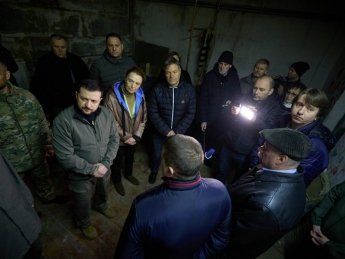 Зеленский, вице-канцлер Германии и генсек Совета Европы посетили село Ягодное, где во время оккупации был "подвал смерти" (ВИДЕО, ФОТО)