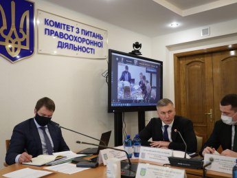 Поліцейські на допиті спростували інформацію про те, що Трухін пропонував їм хабар, - директор ДБР Сухачов