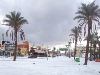В Египте курортный город Хургада засыпало снегом и градом (ФОТО, ВИДЕО)