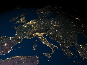 Україна синхронізувала свою енергосистему з Європою. Чому це надважливо в умовах війни