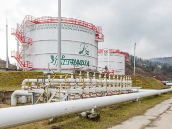 "Укртранснафта" требует от РФ компенсацию за грязную нефть в "Дружбе"