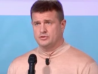 Экс-глава ГУР Василий Бурба подает в суд на Зеленского после его пресс-конференции