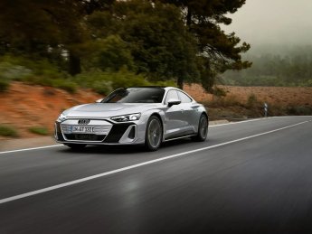 Самый мощный за всю историю концерна: Audi выпустила новый электрический суперкар