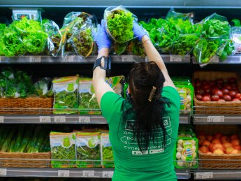 Сервіс Zakaz.ua відновив доставку продуктів із МЕТRО