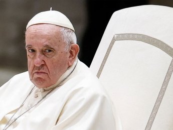 Папа Римский назвал "политическим вопросом" возвращение оккупированных РФ украинских территорий