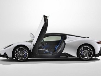 Фото: © Maserati MC20