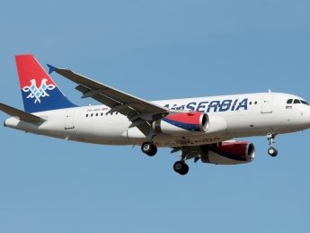 Самолет аваикомпании Air Serbia. Фото: Википедия