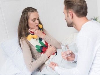 За сутки, по данным Минздрава, с коронавирусной инфекцией госпитализировано одну тысячу 957 человек