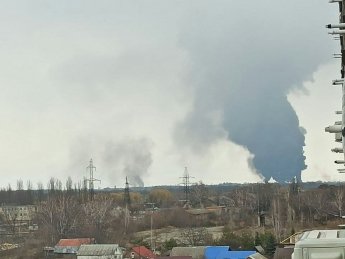 Ракетный удар по аэропорту в Виннице: Зеленский снова призвал закрыть небо над Украиной