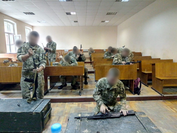 Центр "Відсіч" за сприяння FAVBET проводить курс з використання БпЛА для українських військовослужбовців