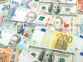 долар, євро, гривня