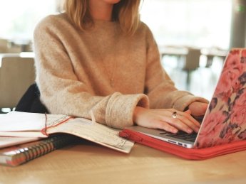 подати декларацію