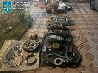 Из Украины хотели вывезти в "восточноазиатскую страну" украденные с "Мотор Сичи" авиакомплектующие: дельцов поймали