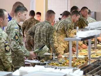 Продають послугу, а не товар: постачальник продуктів для Міноборони пояснив ціни “скандальних” закупівель