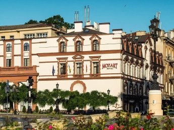 Для арештованого готелю "Моцарт" в Одесі шукають нового управителя