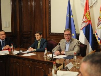 Президент Сербії скликав засідання Ради нацбезпеки нібито через загострення у Косові