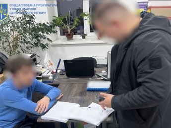 Застройщика военного городка в Киевской области подозревают в хищении денег