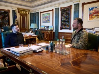 Владимир Зеленский с Евгением Облаком