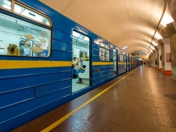 Проезд в метро Киева, сбои в работе метро Киева
