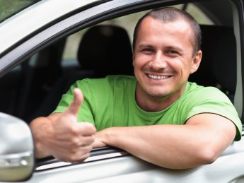 В Україні стартувало електронне оформлення "Зелених карток" міжнародної автоцивілки