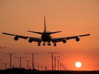 "Відкрите небо" з ЄС: чому авіаквитки дешевші не стануть, а авіакомпанії ще й постраждають