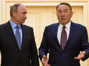 Экс-президент Казахстана предложил организовать встречу Зеленского с Путиным