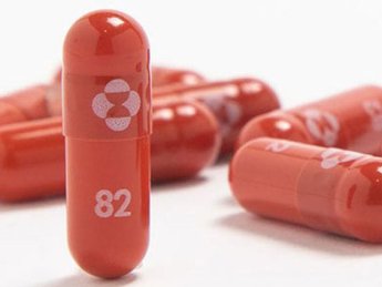 Таблетки "Молнупіравір" працюють проти штаму Covid-19 "Омікрон"