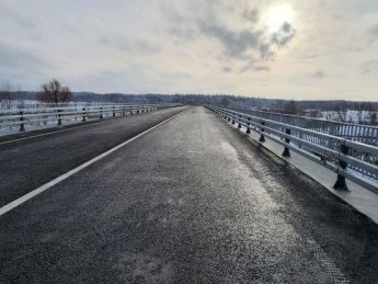 Открыто движение по восстановленному мосту на "Варшавке" в Житомирской области