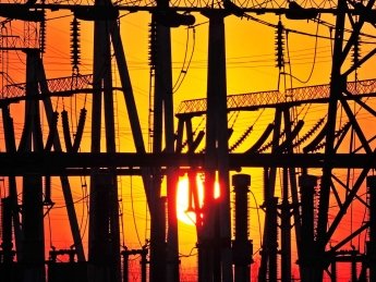 Бизнес призывают импортировать электроэнергию: поможет избежать отключений