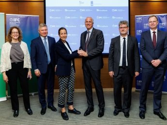 ПриватБанк, IFC