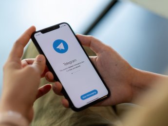 Теперь в Telegram можно личный аккаунт превратить в деловой: к нему также анонсированы чат-боты на основе ИИ