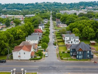 заміські будинки, нерухомість, передмістя