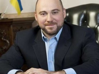 Один ужин Столара в ресторане элитного курорта Кап-Ферра стоит больше, чем вся его "помощь", - экс-нардеп