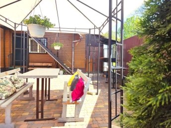 Які міста українці обирають для подобової оренди