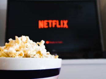 Netflix введет новый уровень подписки с рекламой