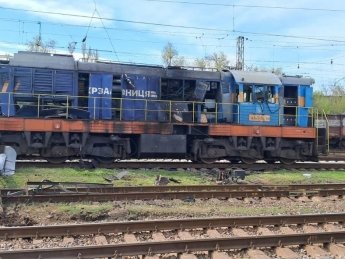 Ворог продовжує атаки на цивільну залізничну інфраструктуру