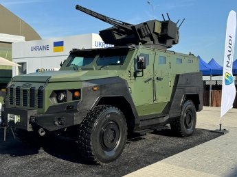 "Украинская бронетехника" представила новый бронеавтомобиль "Варта 2"