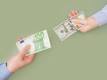 долар, євро