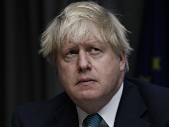 Борис Джонсон остается на должности премьер-министра Британии