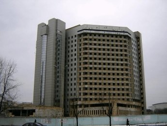 Алексей Чернышов намерен «отжать» все недострои под Минрегион – СМИ